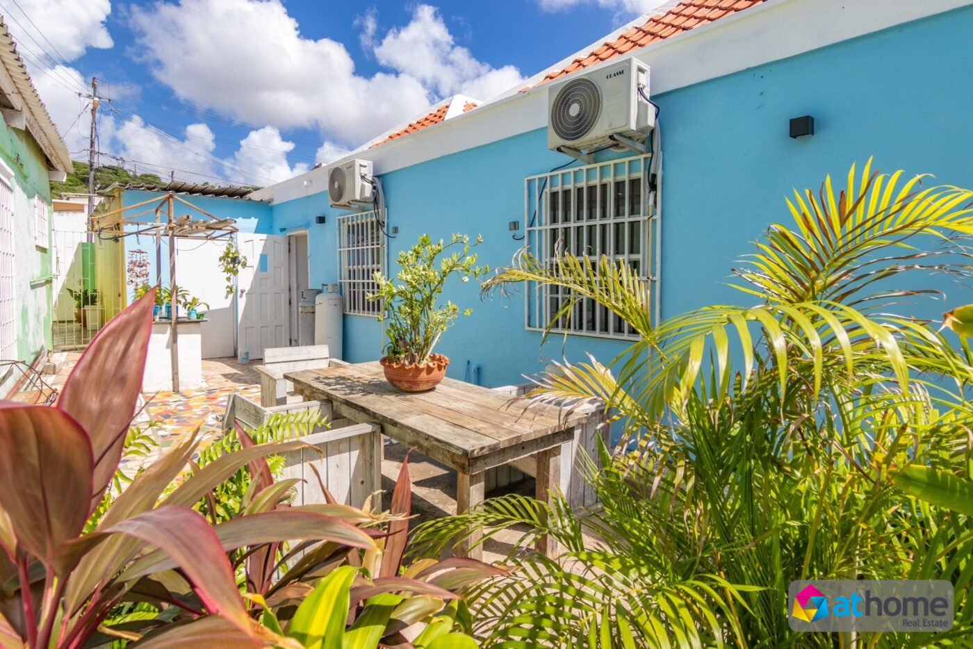 Property in Curaçao