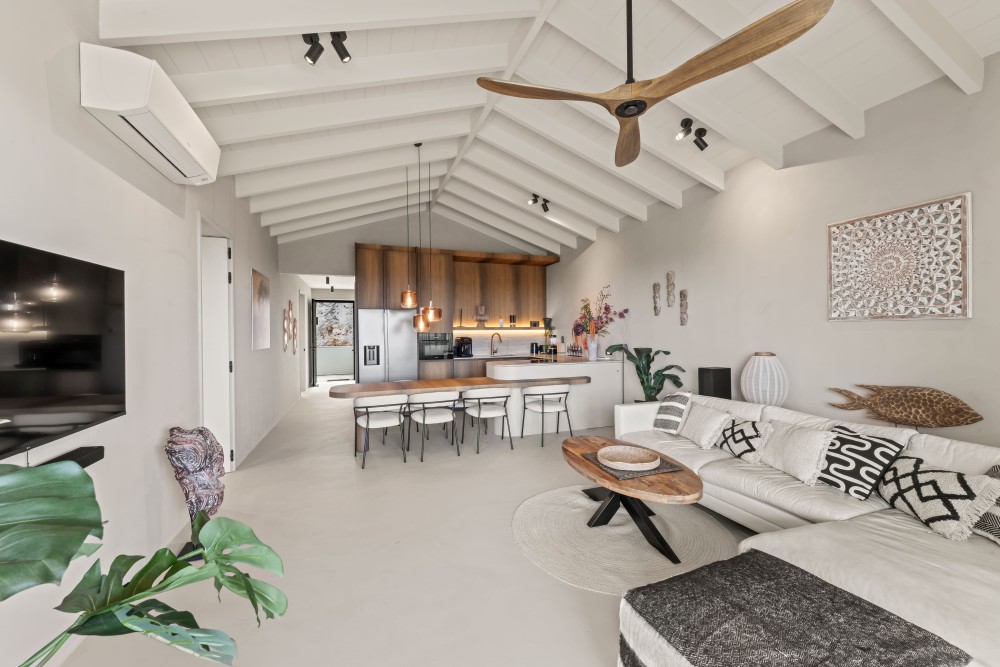 Apartment in Blue Bay