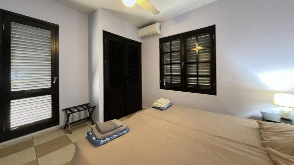 Apartment in Blue Bay