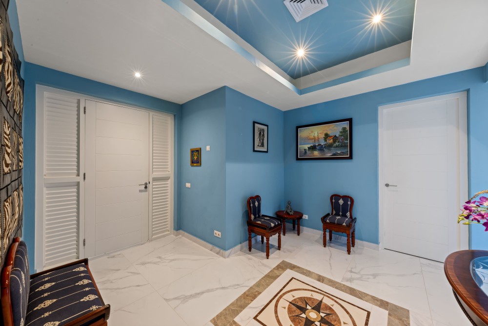 House in Blue Bay