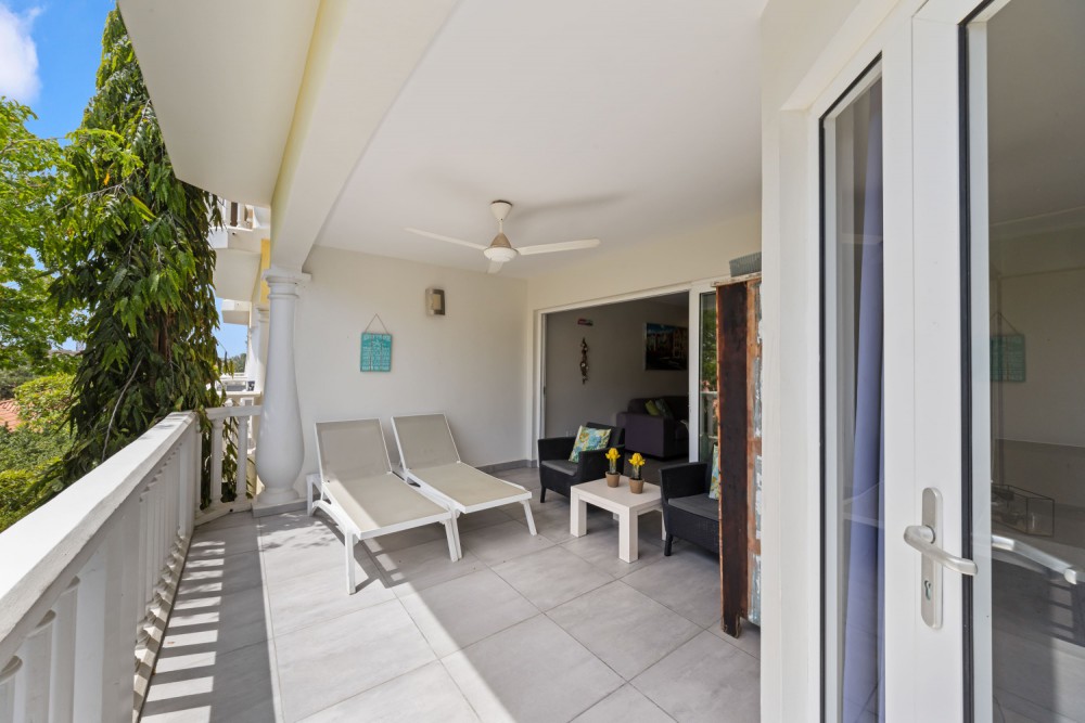 Apartment in Blue Bay