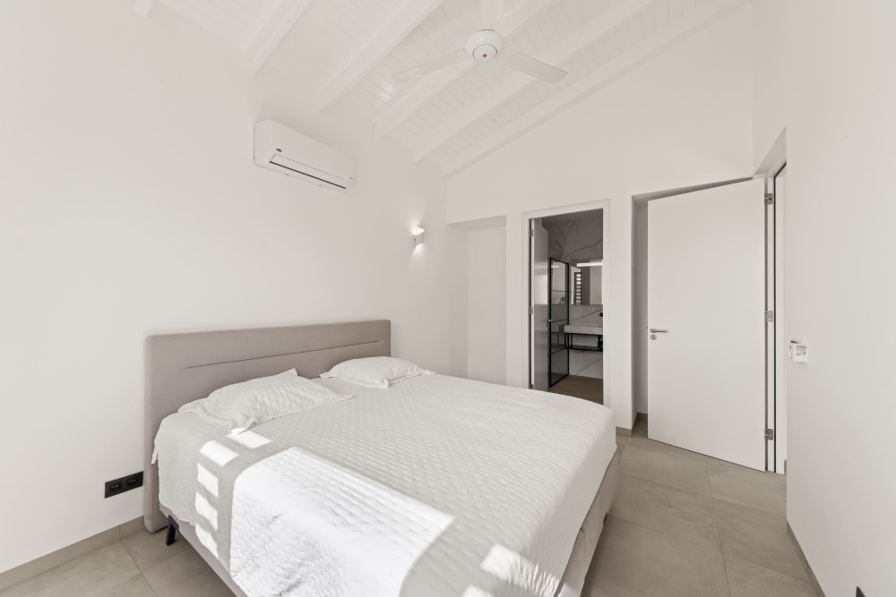 Apartment in Blue Bay