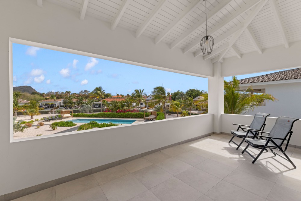 Apartment in Blue Bay