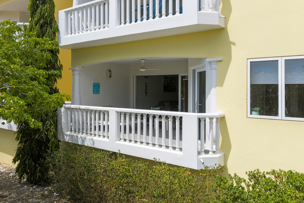 Apartment in Blue Bay