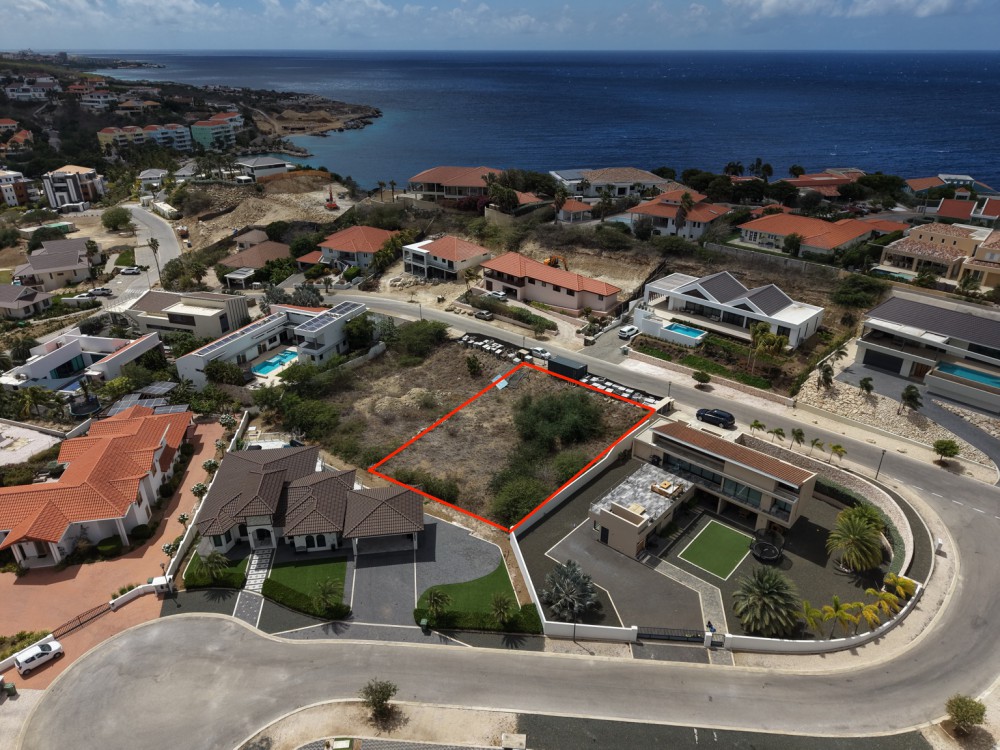 Land / plot in Blue Bay