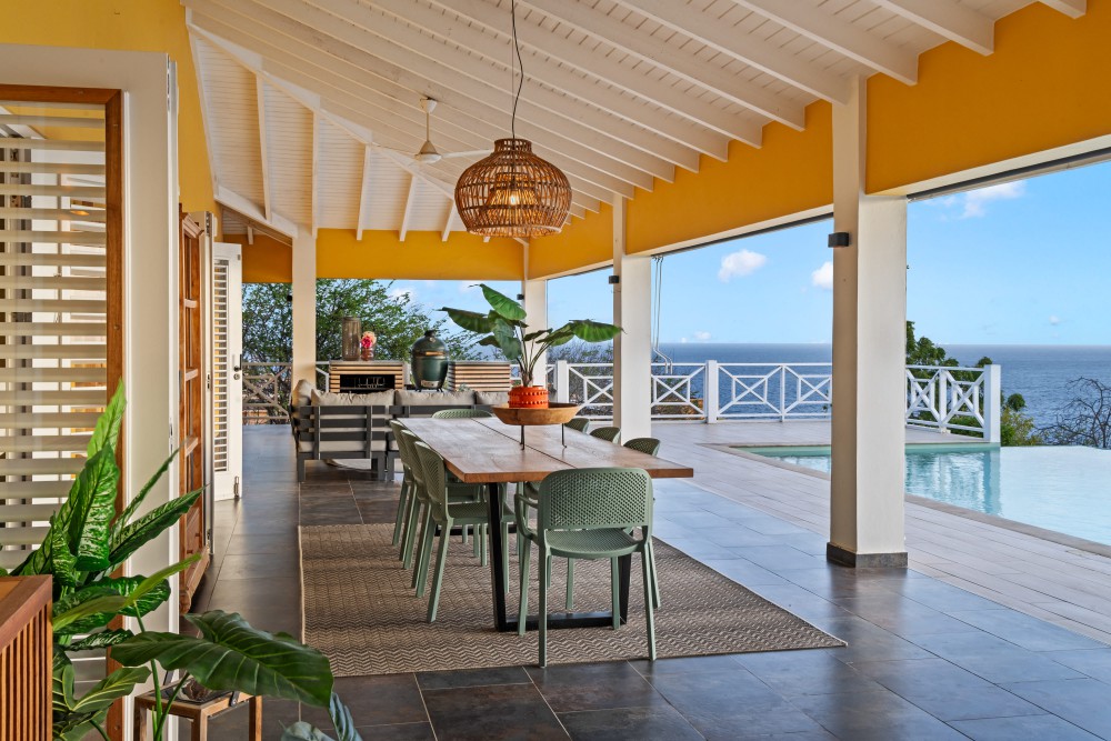 Villa in Blue Bay