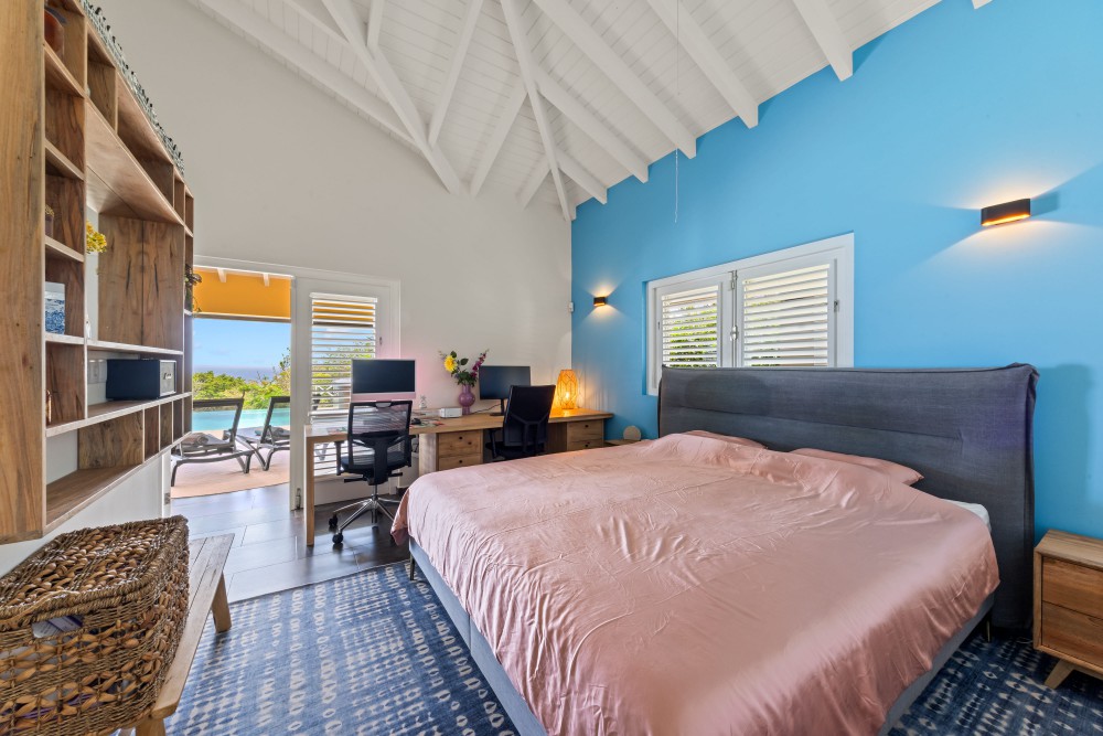 Villa in Blue Bay