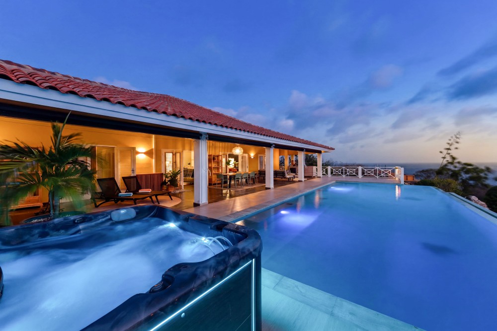 Villa in Blue Bay