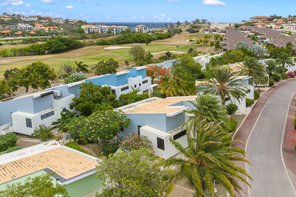 House in Blue Bay