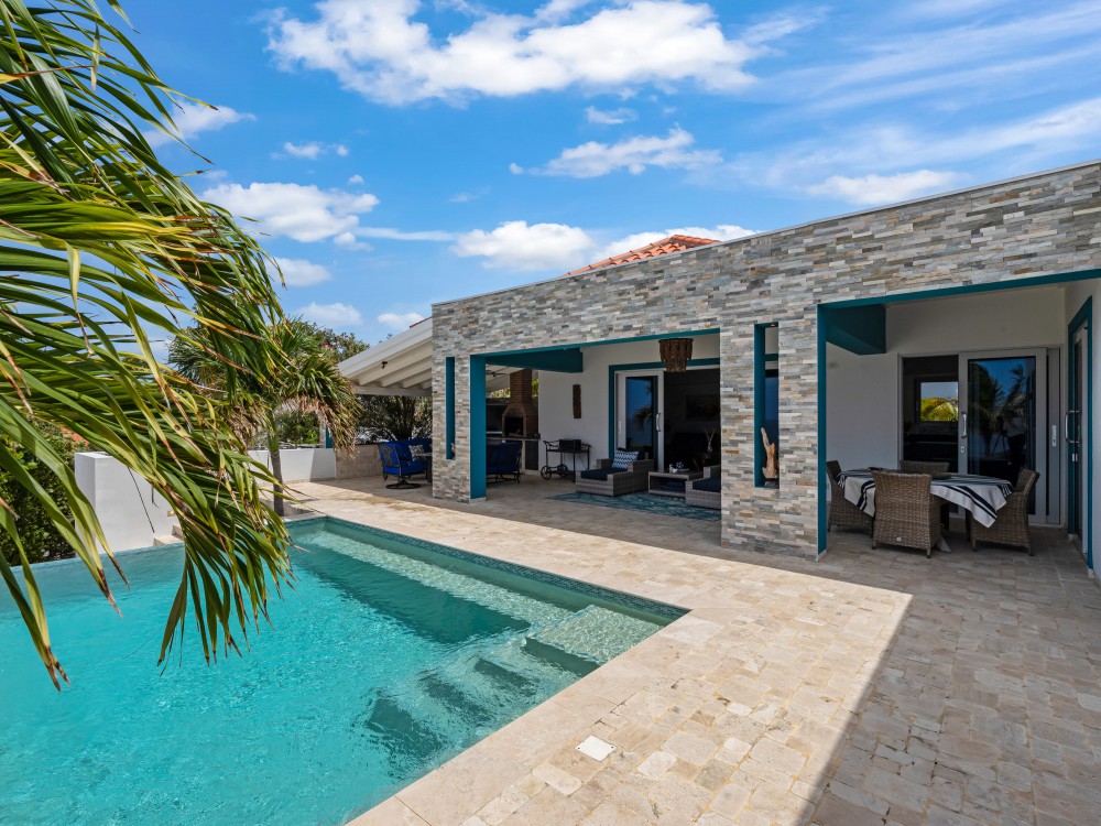 Villa in Blue Bay