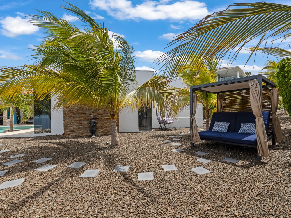 Villa in Blue Bay
