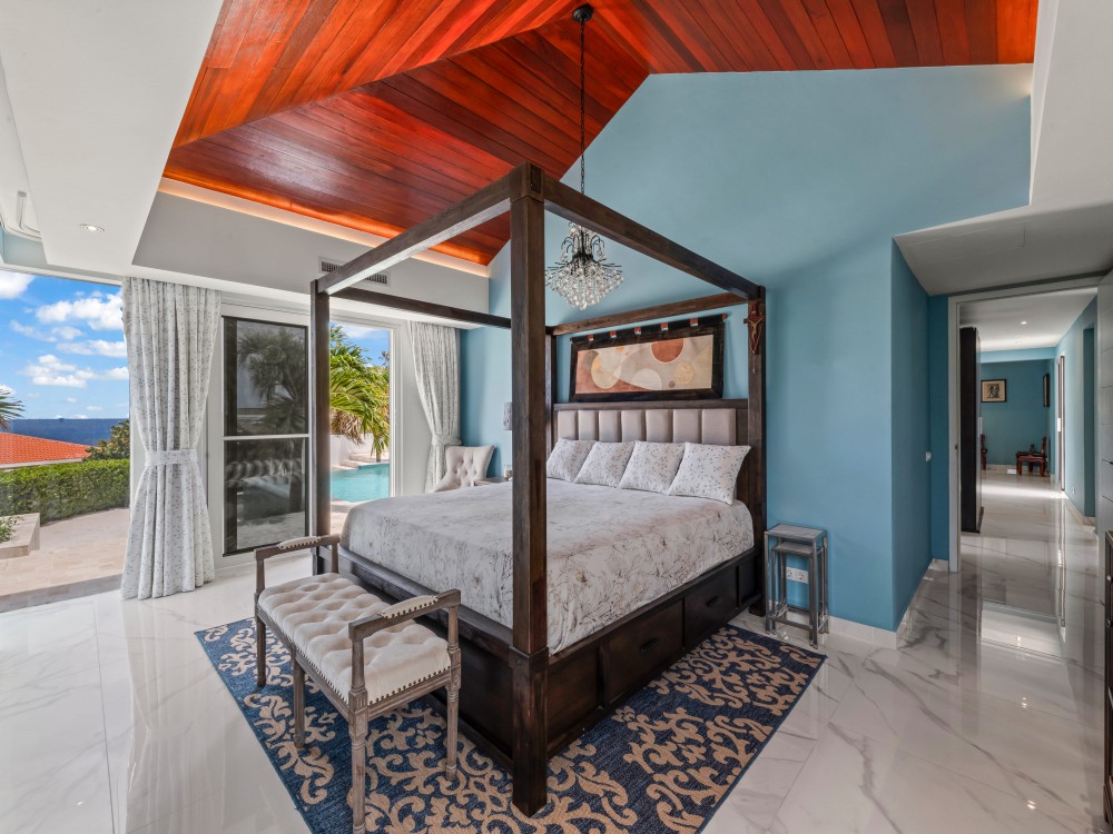 Villa in Blue Bay