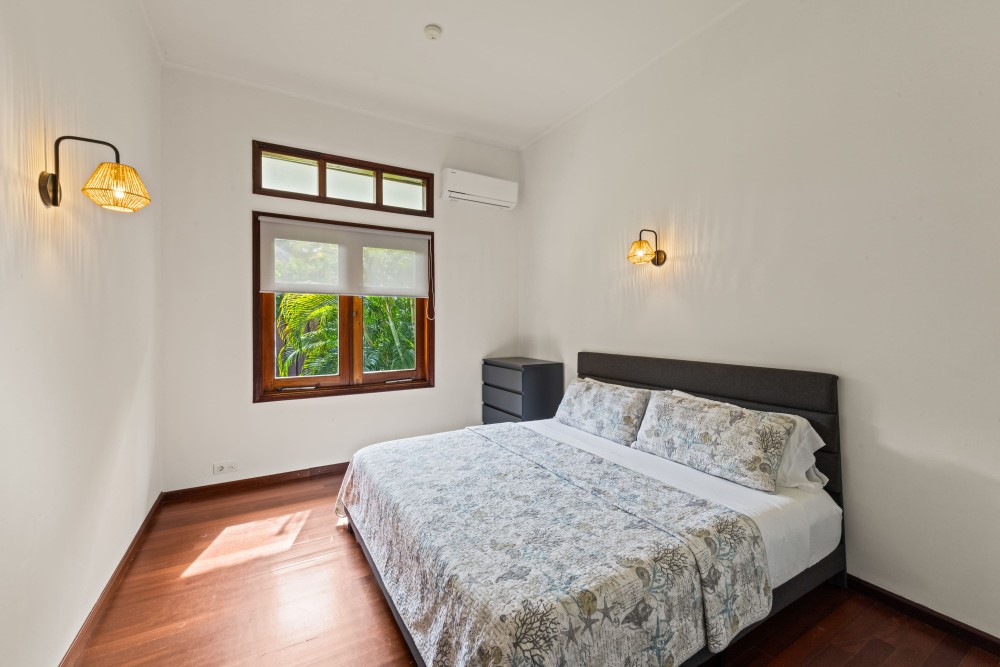 Property in Emmastad