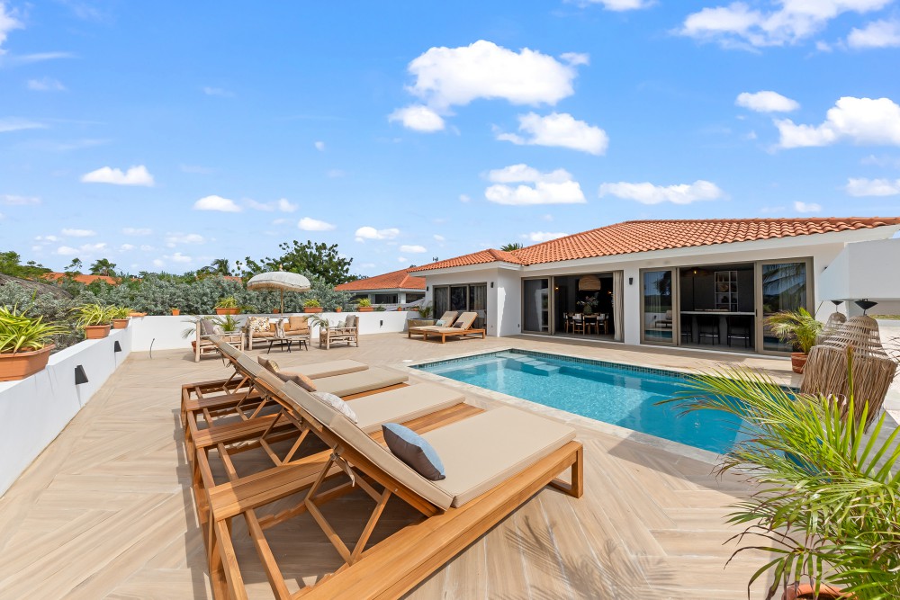Villa in Blue Bay