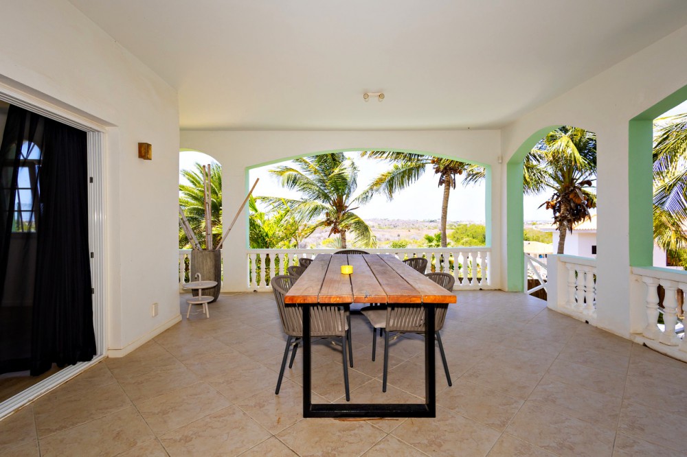 Property in Brakkeput