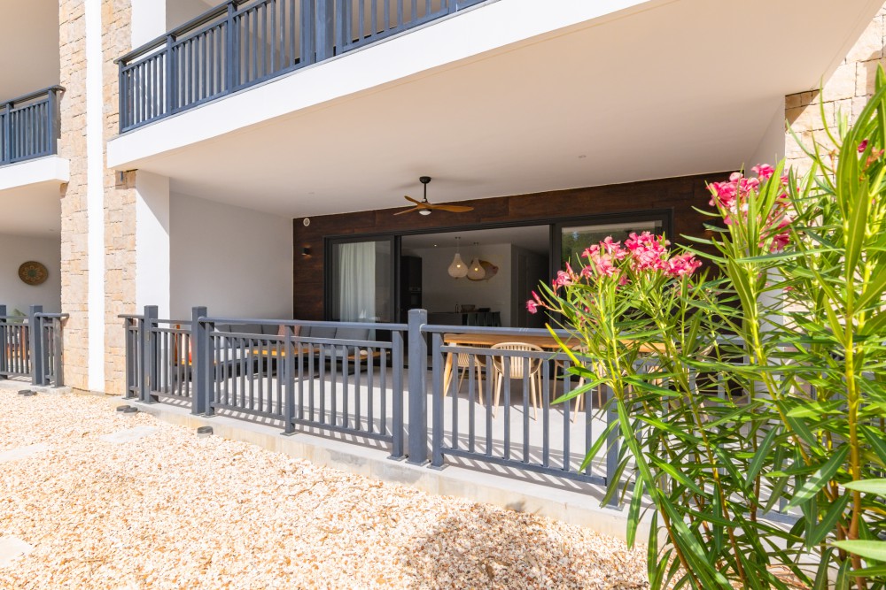 Apartment in Blue Bay