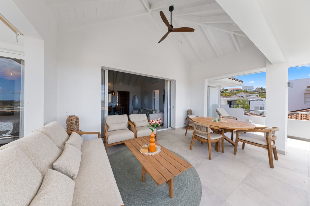 Apartment in Blue Bay