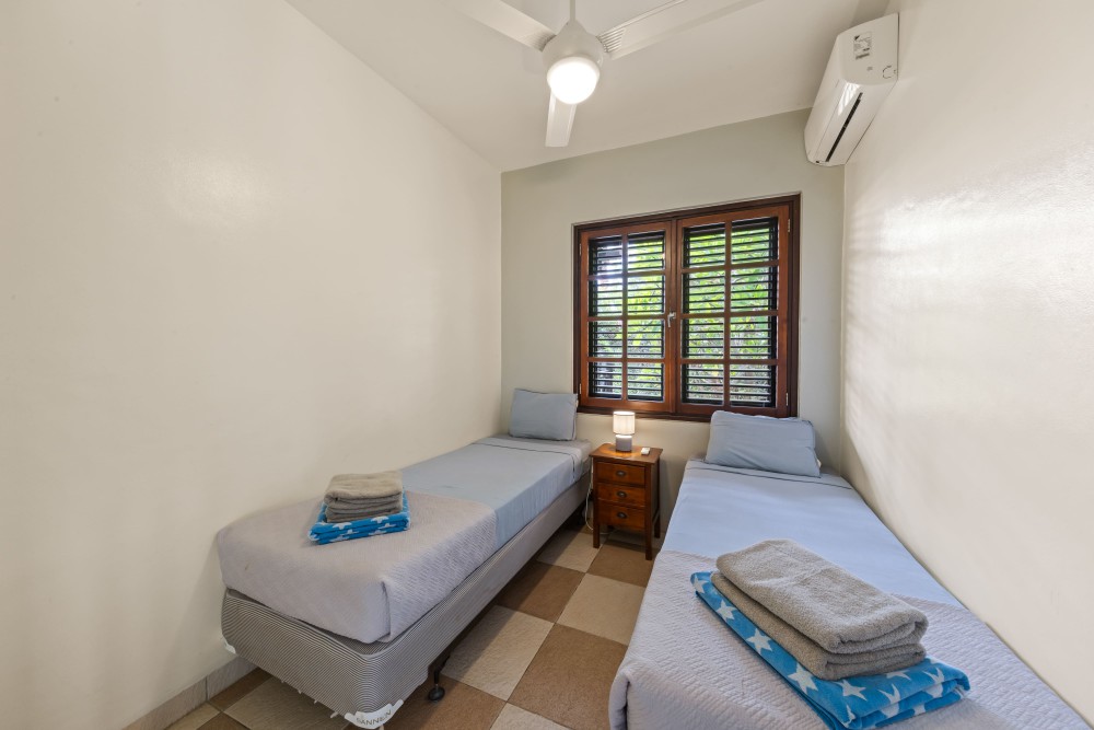 Apartment in Blue Bay