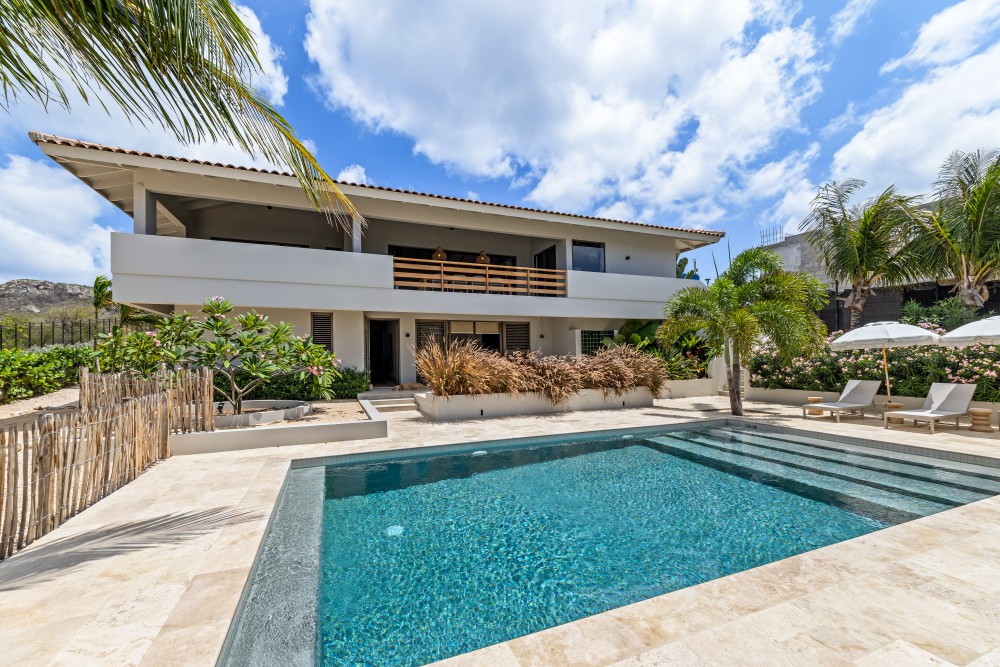 Villa in Blue Bay
