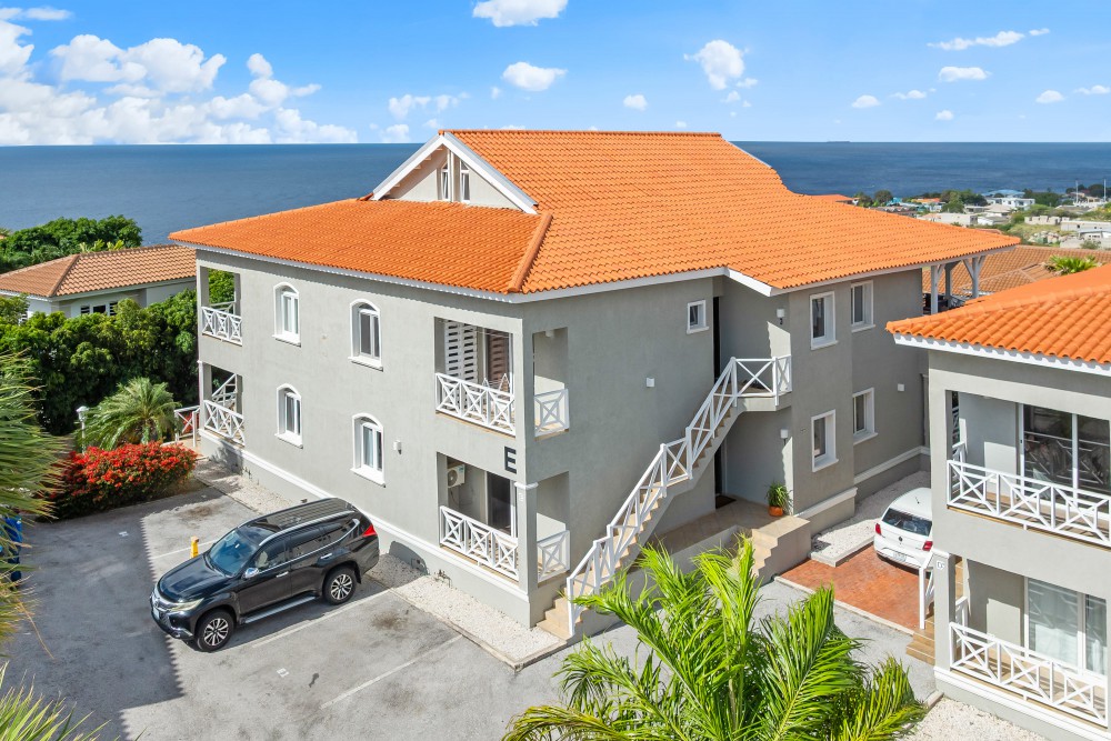 Apartment in Blue Bay
