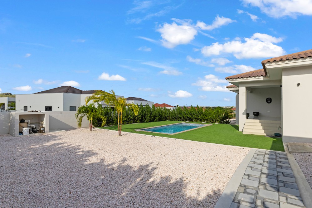 Villa in Blue Bay