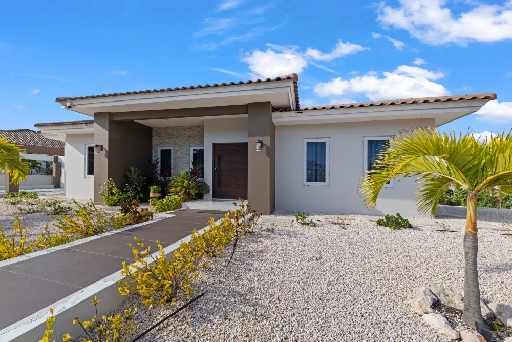 Villa in Blue Bay