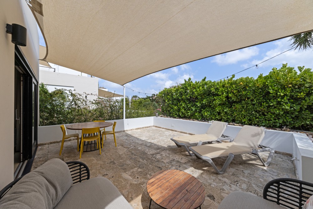 Apartment in Blue Bay