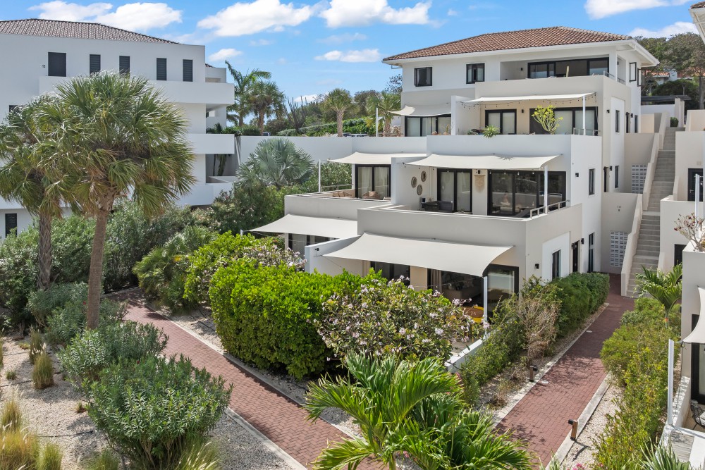 Apartment in Blue Bay
