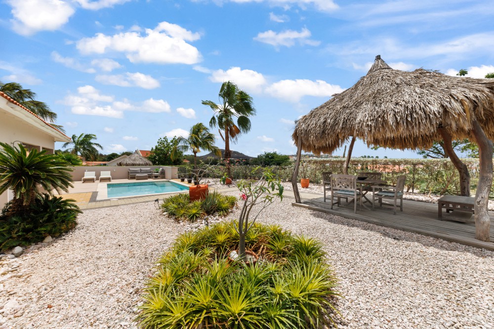 Villa in Blue Bay