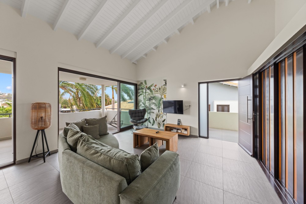 Apartment in Blue Bay