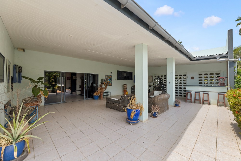 Property in Mahaai