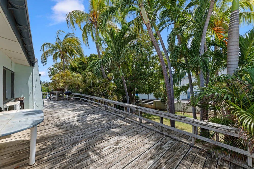 Property in Mahaai