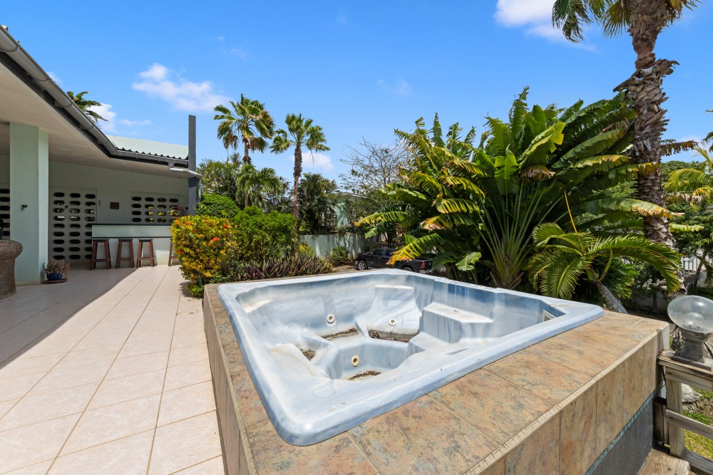 Property in Mahaai