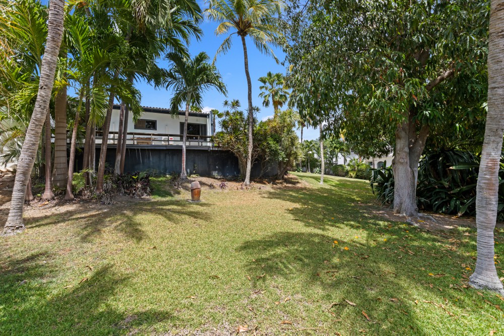 Property in Mahaai