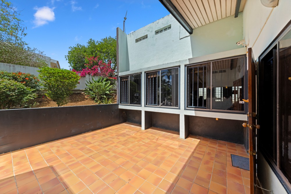 Property in Mahaai
