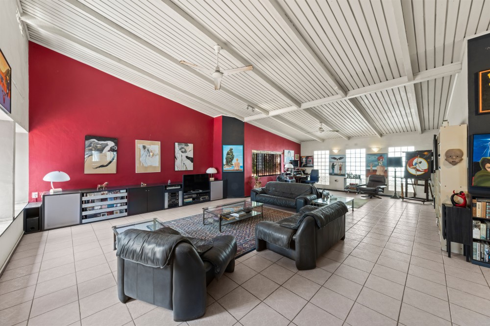 Property in Mahaai