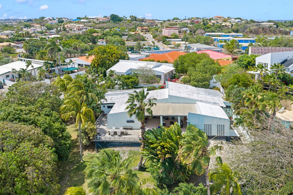Property in Mahaai