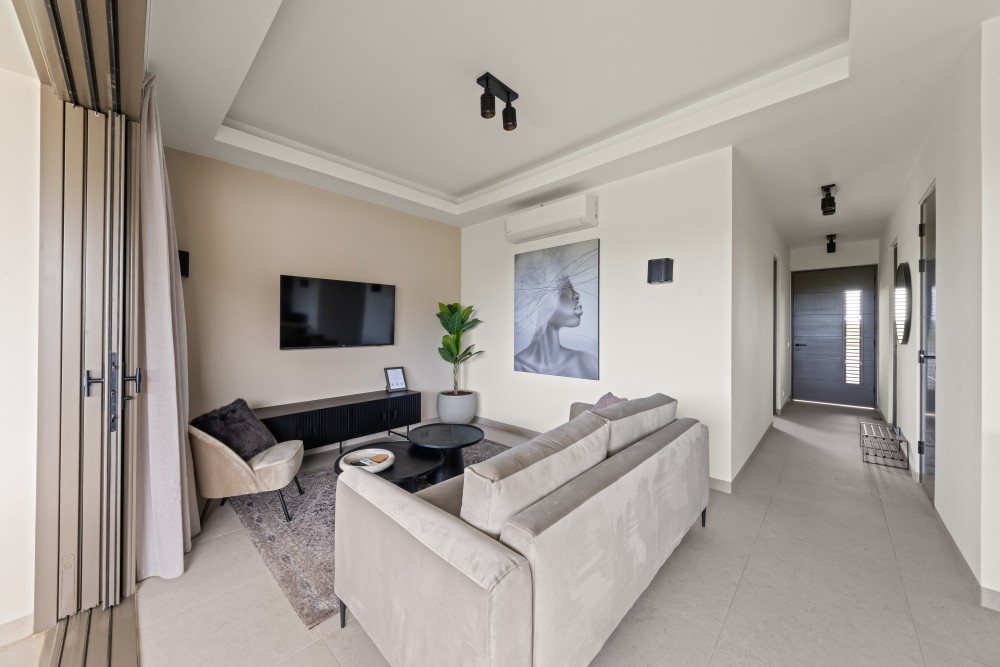Apartment in Blue Bay