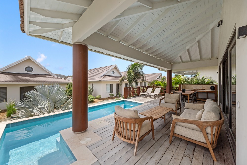 Villa in Blue Bay