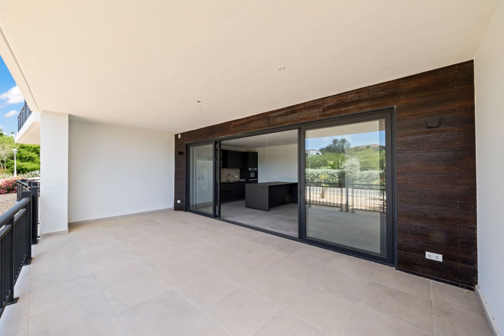Apartment in Blue Bay