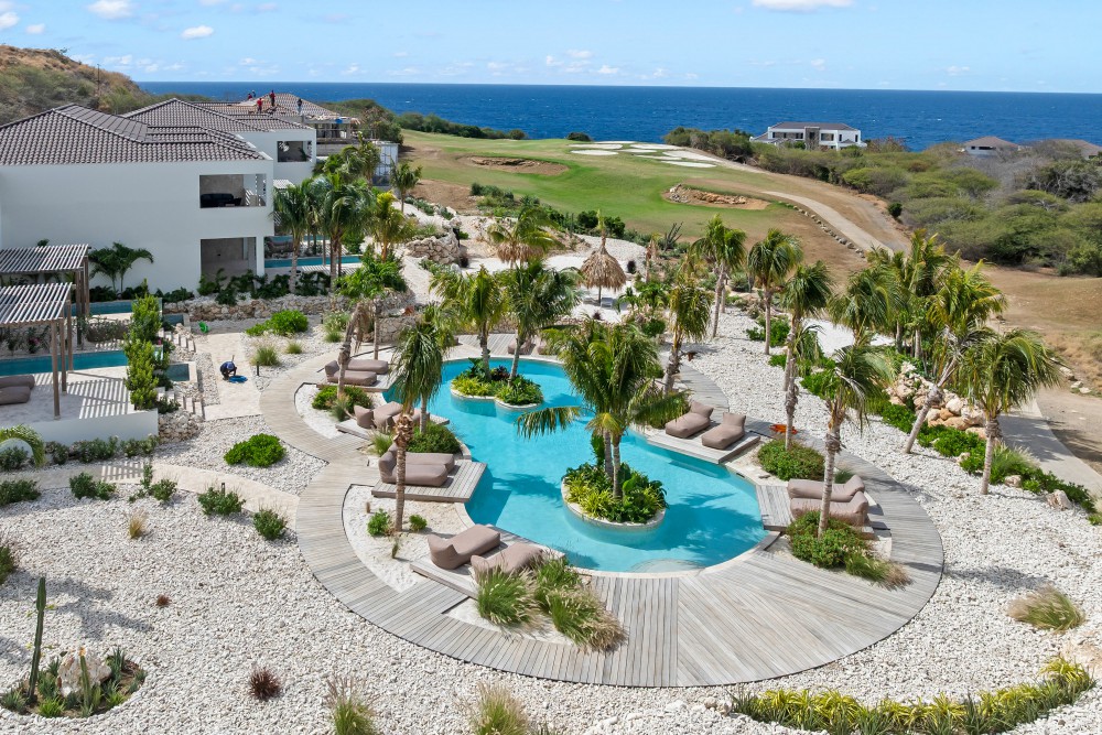 Apartment in Blue Bay