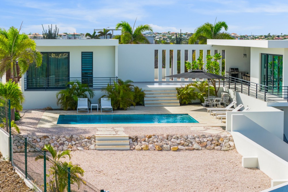 Villa in Spanish Water