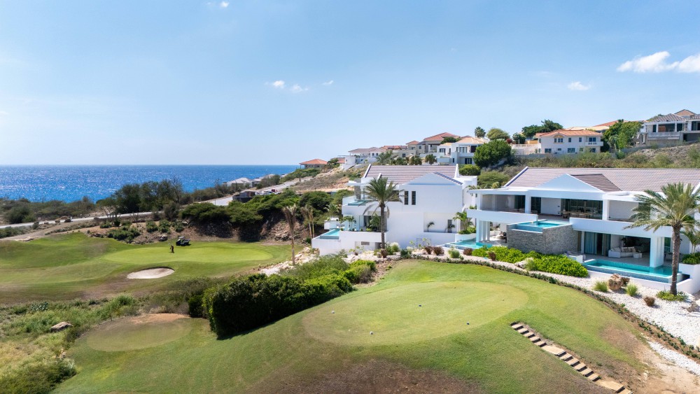 Apartment in Blue Bay