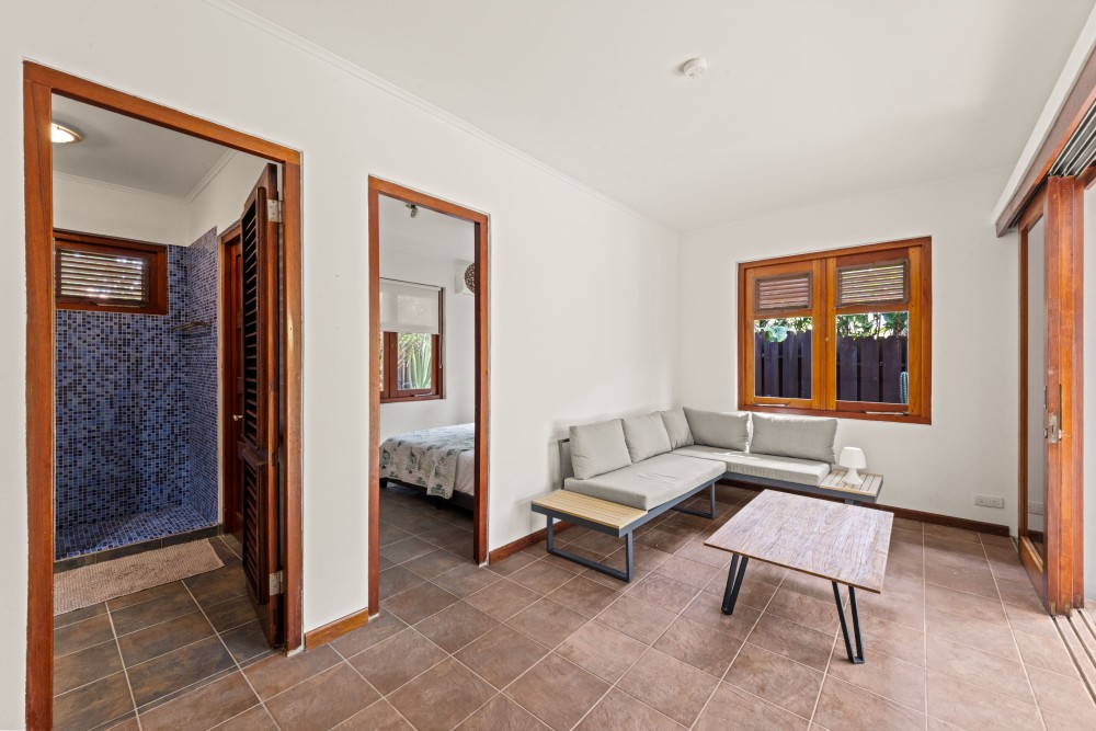 Property in Emmastad