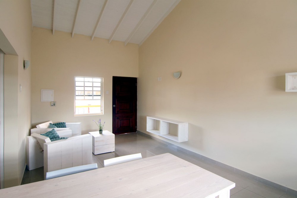 Property in Toni Kunchi