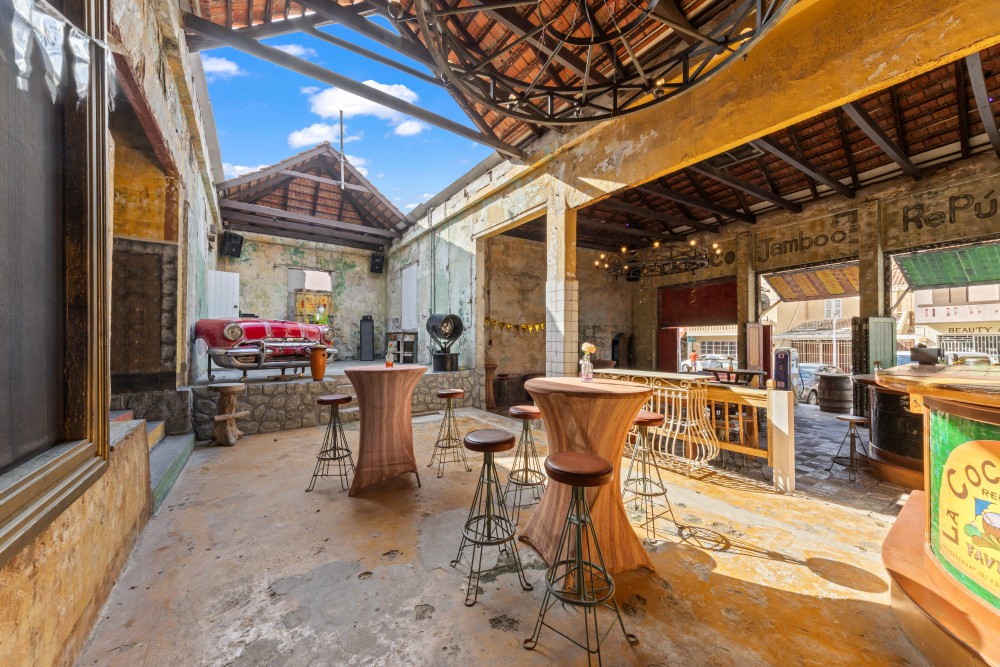 Property in Otrobanda