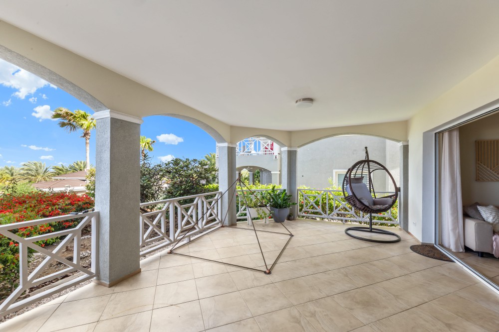 Apartment in Blue Bay