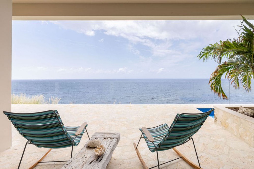 Villa in Blue Bay