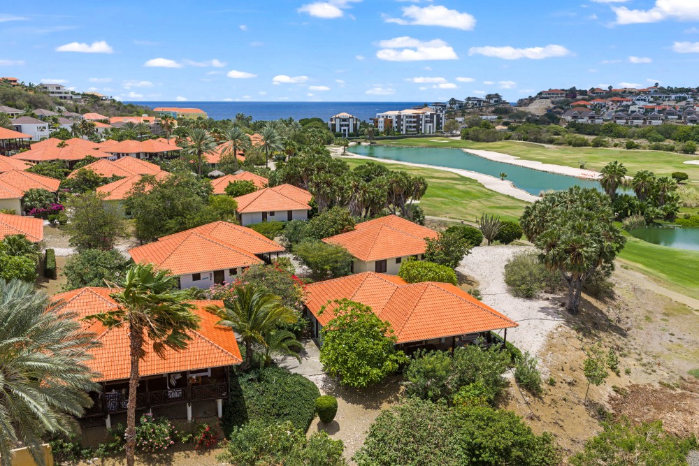 House in Blue Bay