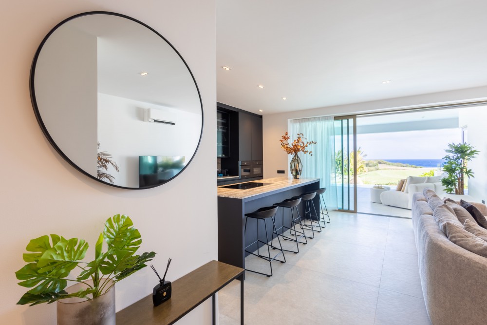 Apartment in Blue Bay